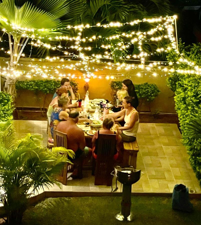 Aparthotel Tropical Hideaway Beau Vallon  Esterno foto