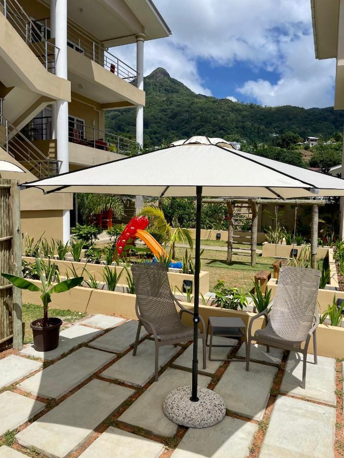 Aparthotel Tropical Hideaway Beau Vallon  Esterno foto