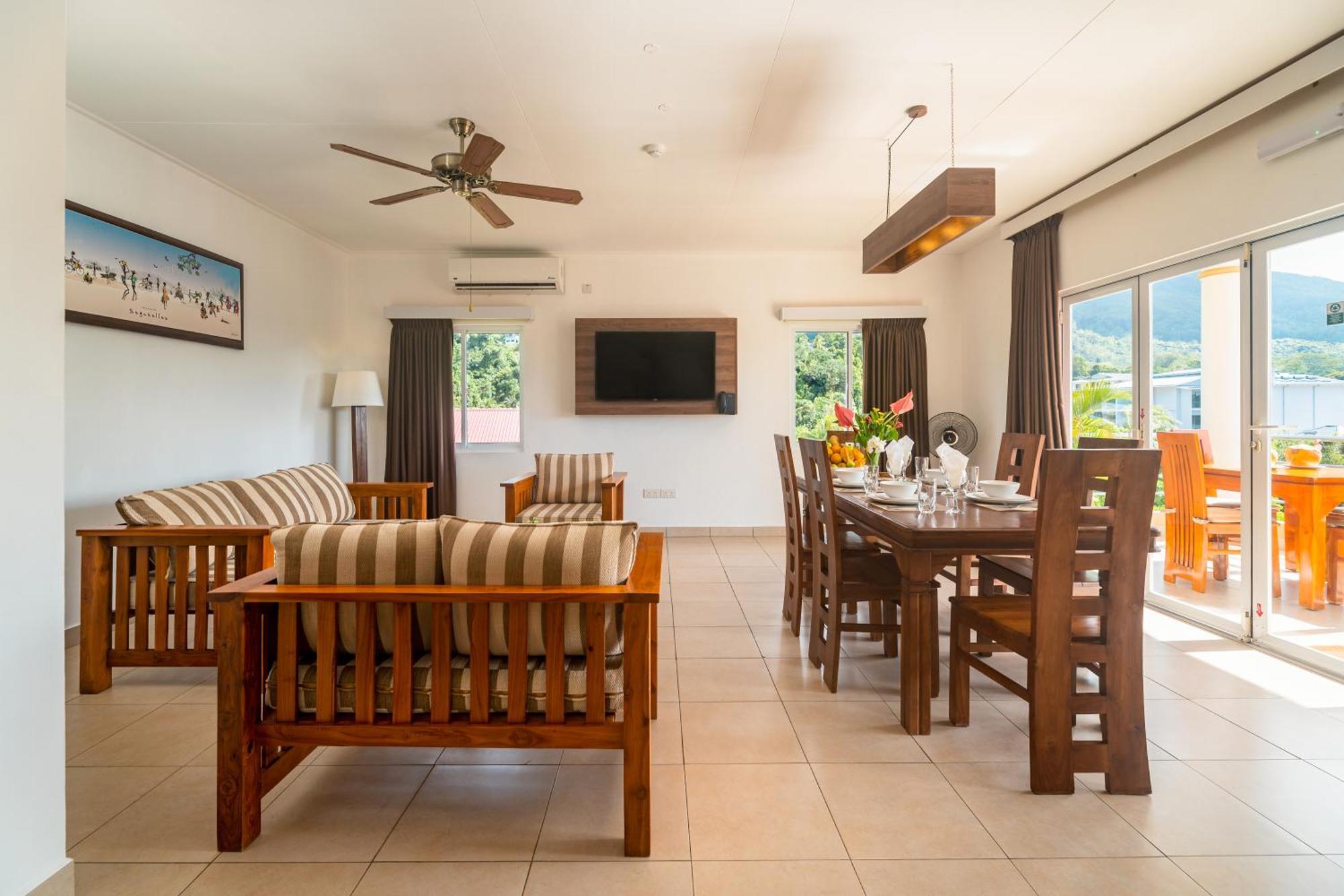 Aparthotel Tropical Hideaway Beau Vallon  Esterno foto